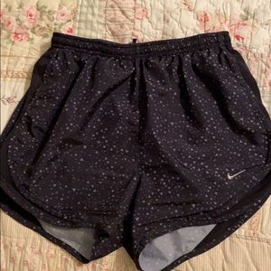 Black nike shorts